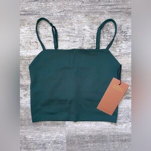 Girlfriend collective cropped cami - new with tags